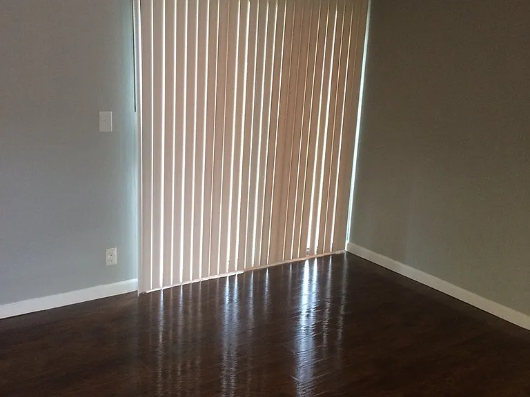 Churchill Village Apartments — Photo 89