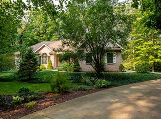 2552 Reynolds Rd, Jackson, MI 49201