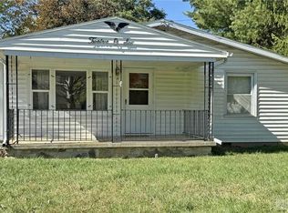 1206 Echo Lake Dr, Piqua, OH