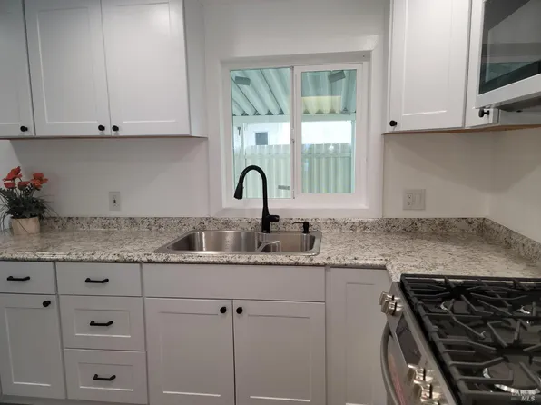 5767 Lois Avenue, Santa Rosa, CA 95403