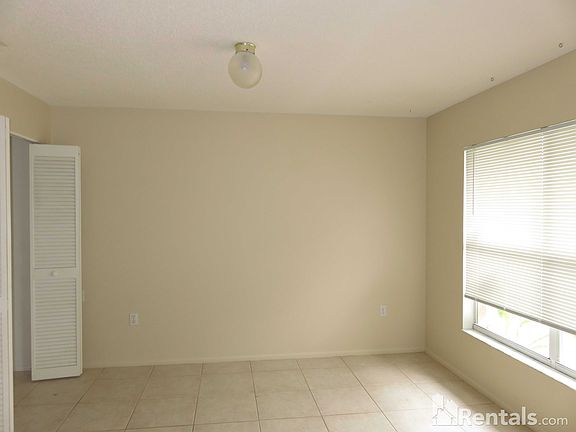 3rd image of 6253 Bonaventure Ct