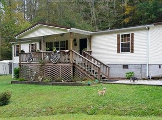187 Kenilworth Rd, Clendenin, WV 25045