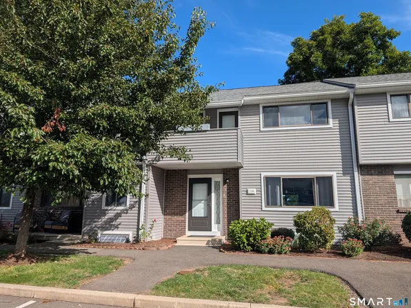 230 Shagbark Drive #230, Derby, CT 06418