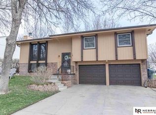 12906 Ohio Cir, Omaha, NE 68164
