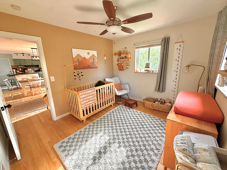 670 Meadow Ln — Photo 16