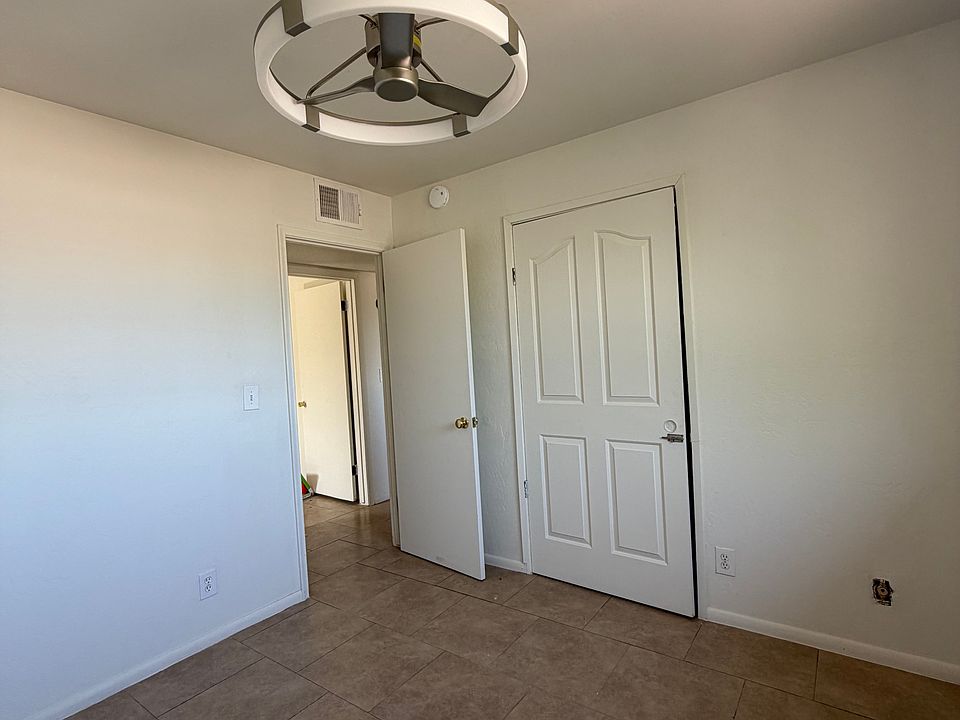 1st image of 1729 W Pueblo Ave
