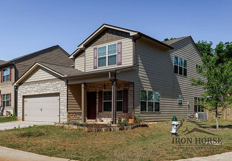 484 Park West Blvd — Photo 2