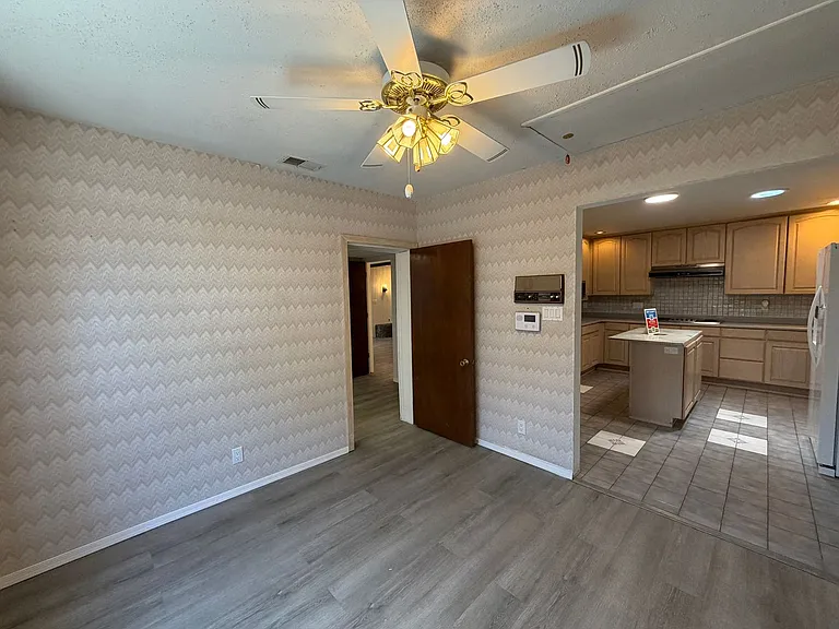 337 Glorieta St NE — Photo 34