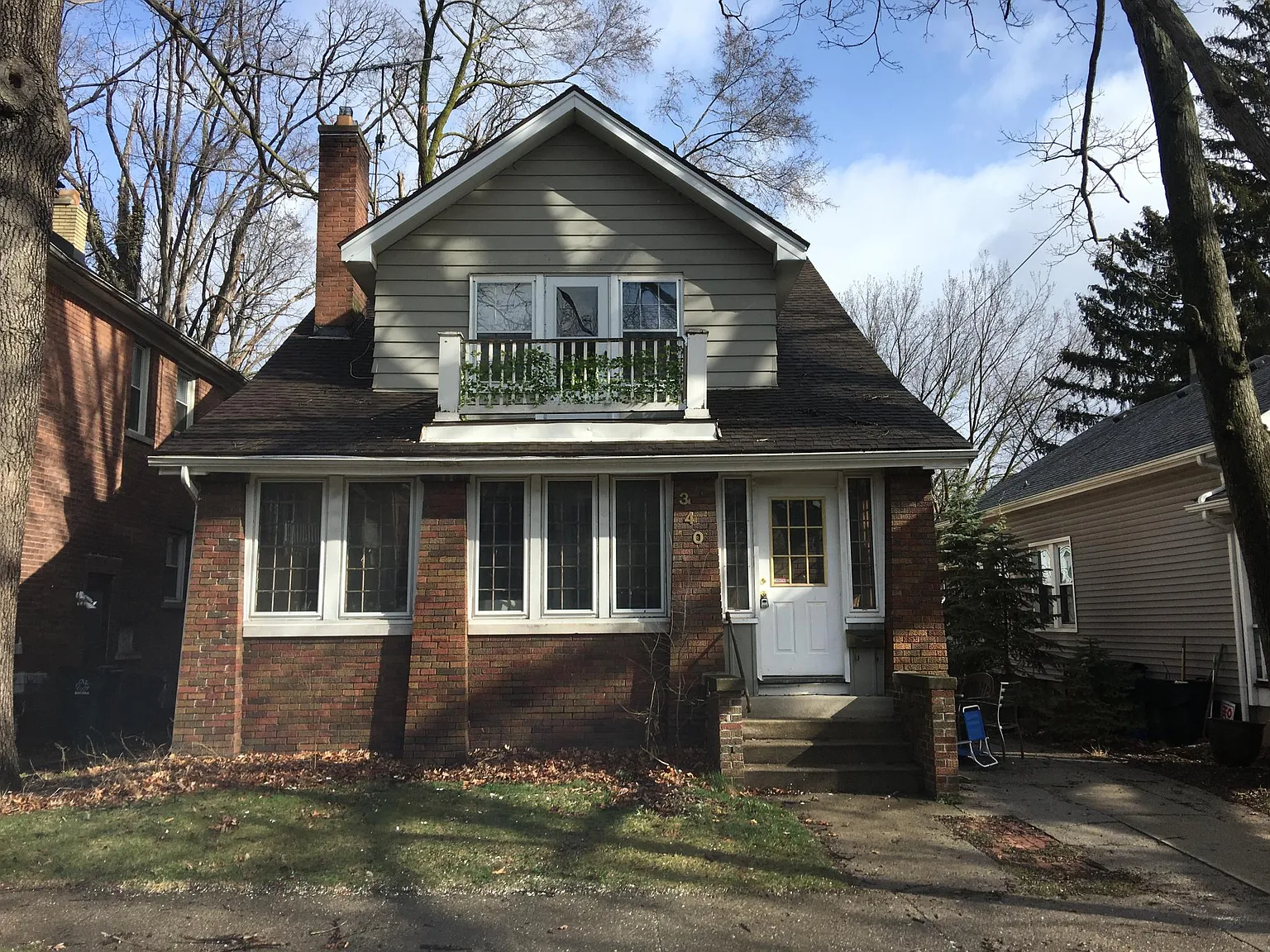 340 W Webster St photo 1
