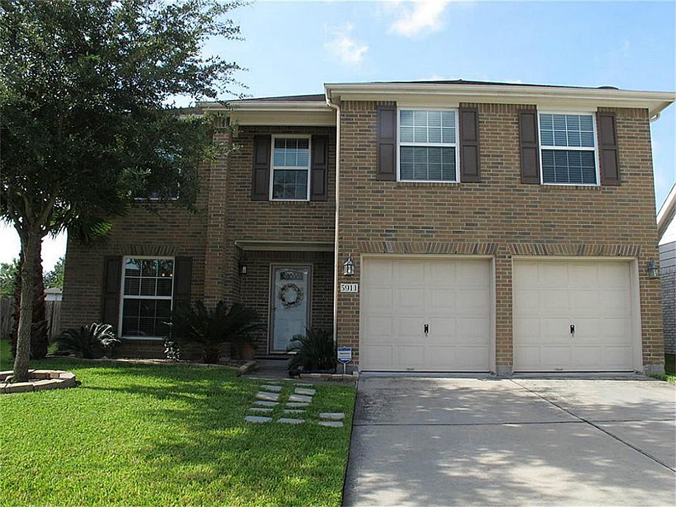 1st image of 5911 NW Creek Cir
