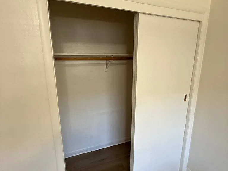 1835 Beach Ave NE #11 — Photo 13