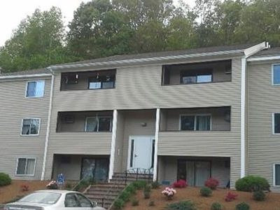 129 Quaker Hwy APT 11, Uxbridge, MA, 01569