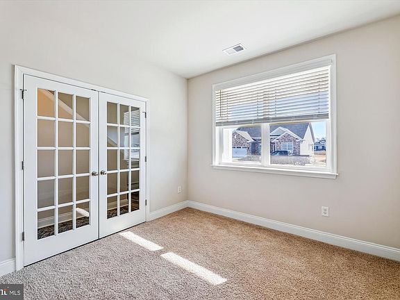 5th image of 31131 Tigress Rd