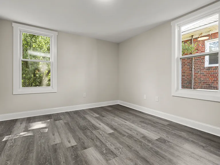 505 McCabe Ave — Photo 24