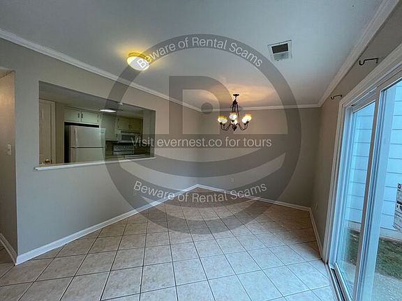 3rd image of 5449 Nottinghill Dr