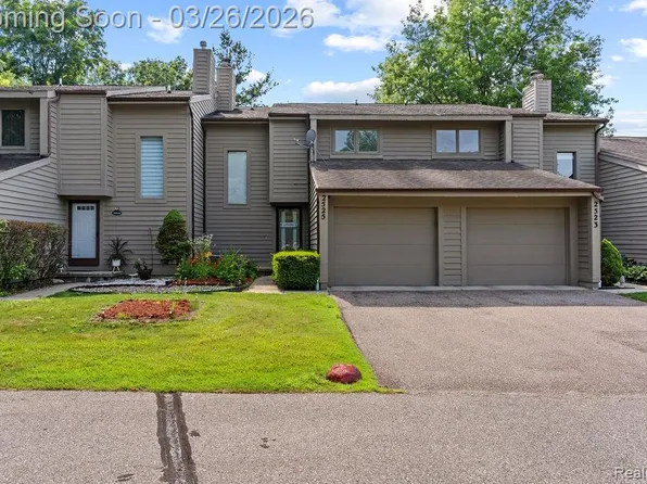 2525 White Oak Pl #3, Flint, MI 48532