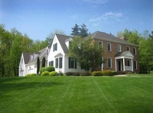 3906 Forestridge Dr, Richfield, OH 44286