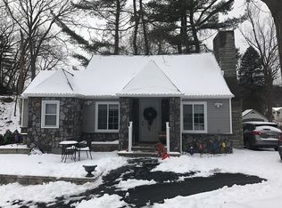 101 Pitney Rd, Andover, NJ 07821