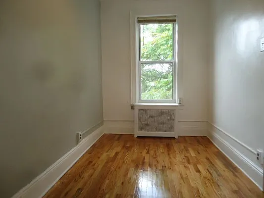 Rented by Hakeem Shahid, LREB | media 18