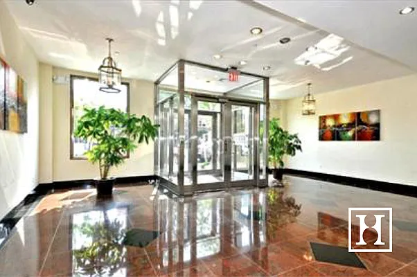 Rented by Happy 8 Realty | media 43