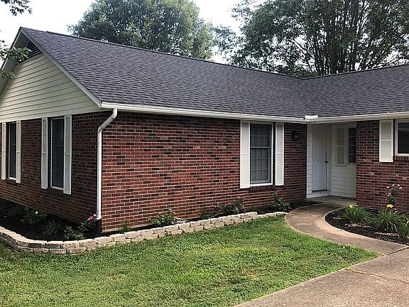 3rd image of 1005 Leigh Ann Ct