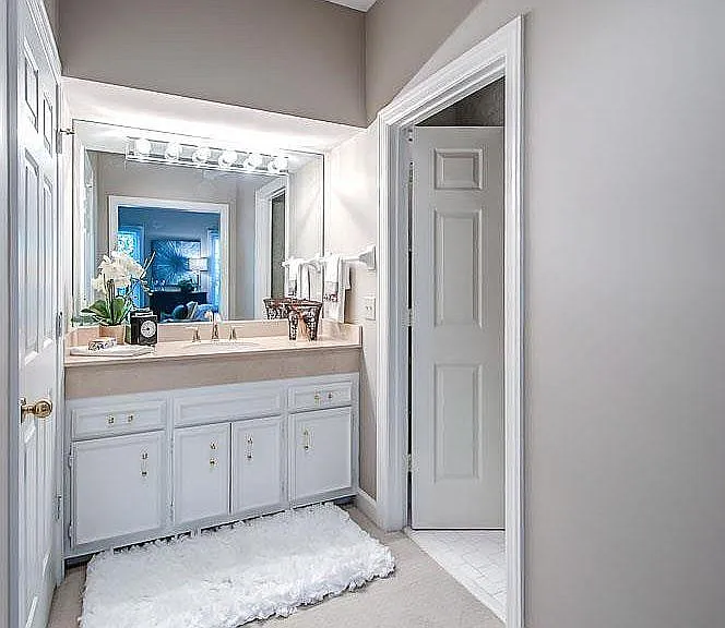 3051 Woodlawn Dr — Photo 10