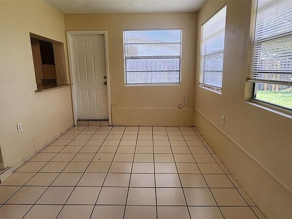 5th image of 8601 NW 27th Place