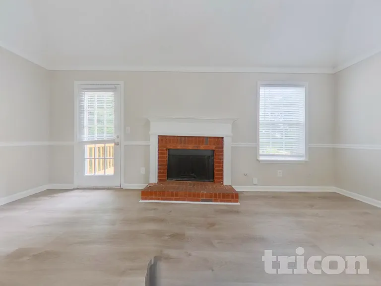 4052 Mistymorn Ln — Photo 4