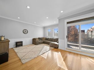 3332 W Irving Park Rd #3, Chicago, IL 60618