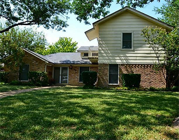 1st image of 32 Highland Pl