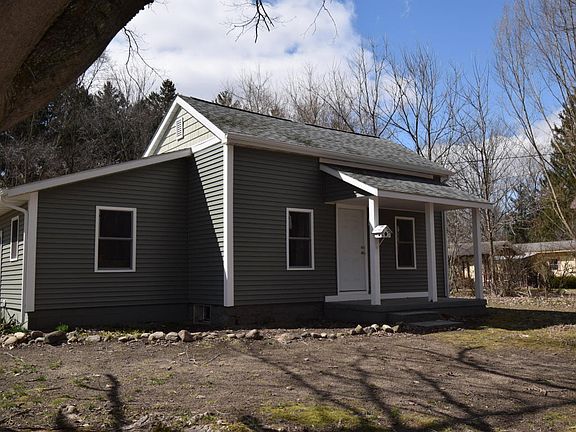 3rd image of 322 Blackman St