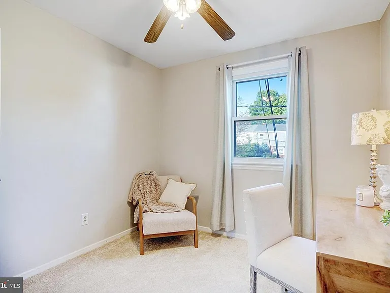 7015 Stanford Dr — Photo 19