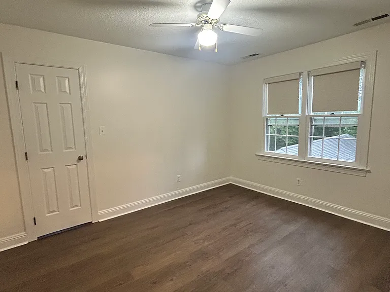 3909 Benjamin Ct — Photo 15