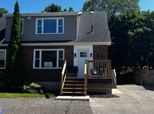 9 Gunn St #1, Barrie, ON L4M 2H2