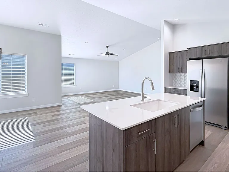 10539 W Teratai St — Photo 6