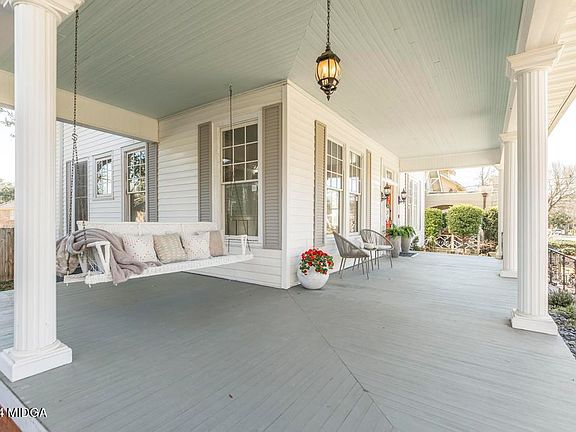4th image of 149 Buford Pl