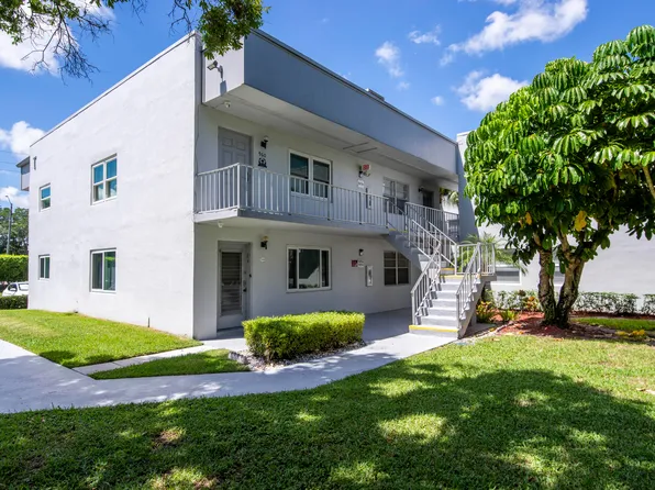 960 Flanders St #T, Delray Beach, FL 33484