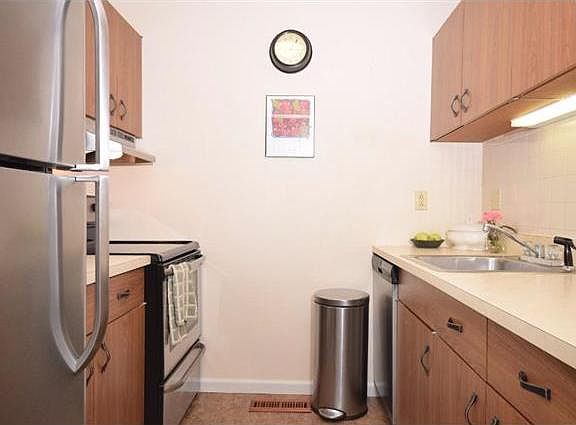5th image of 10435 Corbeil Dr
