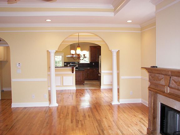 OPen floor plan flows nicely for entertaining