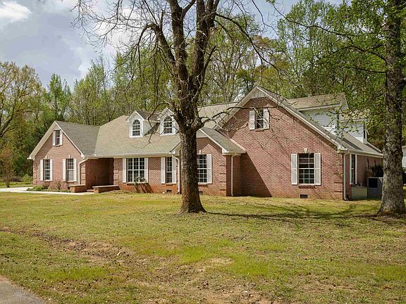 2nd image of 855 Cobb Dr