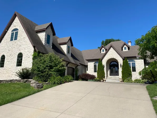 8304 Rolling Hills Dr Drive, Nixa, MO 65714