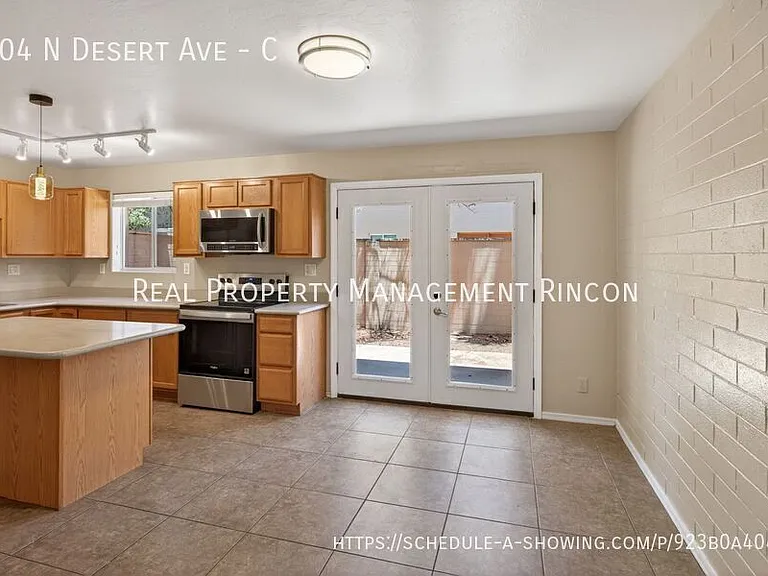 904 N Desert Ave #C — Photo 9