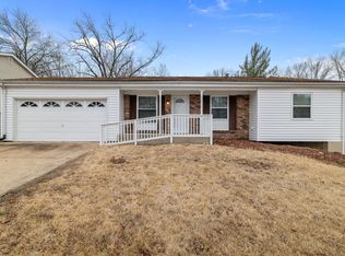 6646 Foothills Ct, Florissant, MO