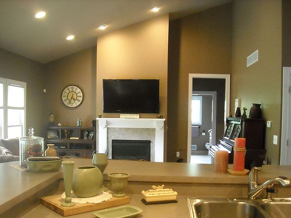 Open view from kitchen