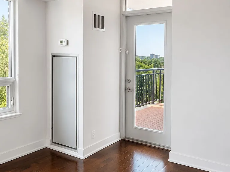 676 Sheppard Ave E #514 — Photo 11