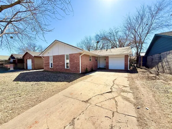2307 E 11th St, Shawnee, OK 74801