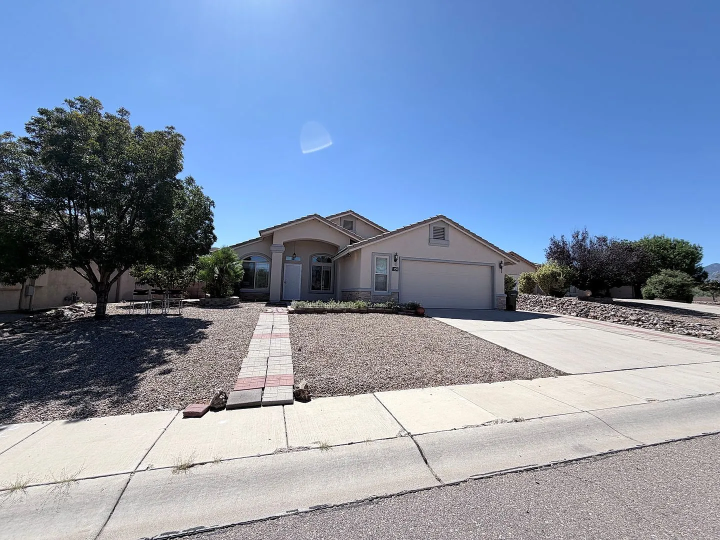 4BR/2BA/2.5CG , 1734 sq.ft. rental in Sierra Vista, AZ — Photo 2