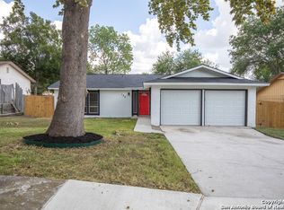 145 Rifle Gap, Universal City, TX 78148