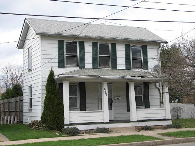 1st image of 1222 W Southern Ave S