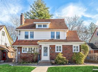 1329 Dickerson Rd, Teaneck, NJ 07666